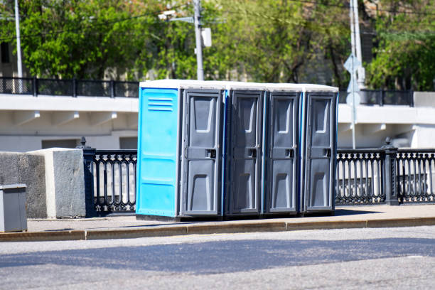 Portable restroom solutions in Fowlerville, MI