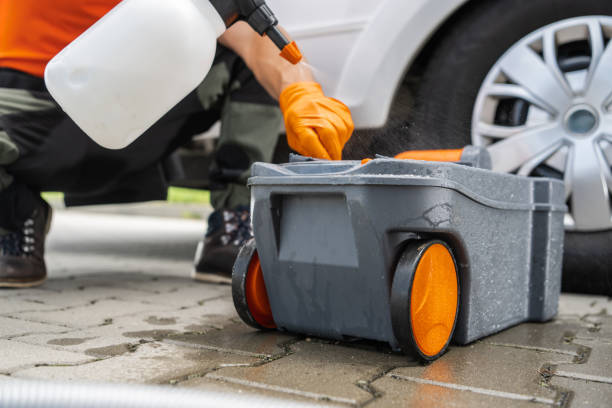 Affordable portable toilet rental in Fowlerville, MI